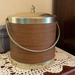 Vintage Insulated 3 quart Ice Bucket